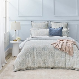 Armando-Quilt-Cover on sale