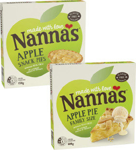Nanna%26%23039%3Bs+Apple+Snack+Pies+4+Pack+450g+or+Family+Size+Apple+Pie+600g