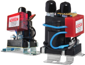 Redarc-12V-DC-100Amp-Smart-Battery-Isolator on sale
