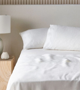 Australian+House+%26amp%3B+Garden+Sandy+Cape+Washed+Belgian+Linen+Sheet+Set%23+-+White