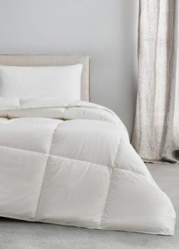 Sheridan-Deluxe-Dream-Medium-Quilt on sale