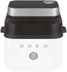 Smeg-Air-Fryer-73L-Matte-White on sale
