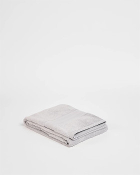 Australian-Cotton-Grandeur-Towel-Silver-Cloud on sale