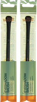 Beauty-Theory-Eyeshadow-Brush on sale