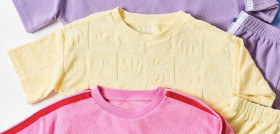 Yellow-T-Shirt on sale