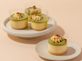 Mini-Pistachio-Cheesecake-105g-Pk-8 on sale