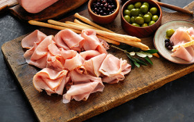 Boneless-Leg-Ham-Sliced-or-Shaved on sale