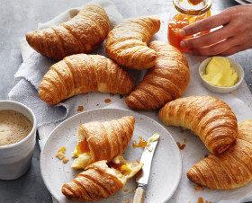 Croissants-3-Pack on sale