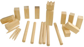 Backyard-Blitz-Wooden-Kubb on sale